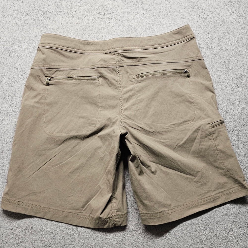 LL Bean Vista Camp Shorts Womens 12R Tan Stretch Cargo Pocket Hiking Outdoor - Picture 2 of 11